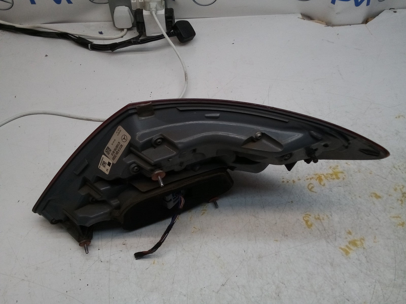 MERCEDES E-CLASS W213 PASSENGER NS REAR TAIL LIGHT 2017 A2139067900 FMT206
