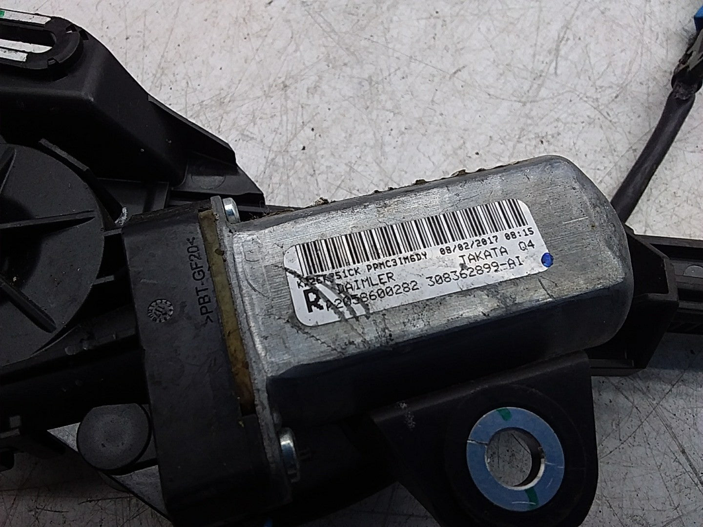 MERCEDES MERCEDES C-CLASS W205  SEAT BELT RETRACTOR 2058600282 FMR02