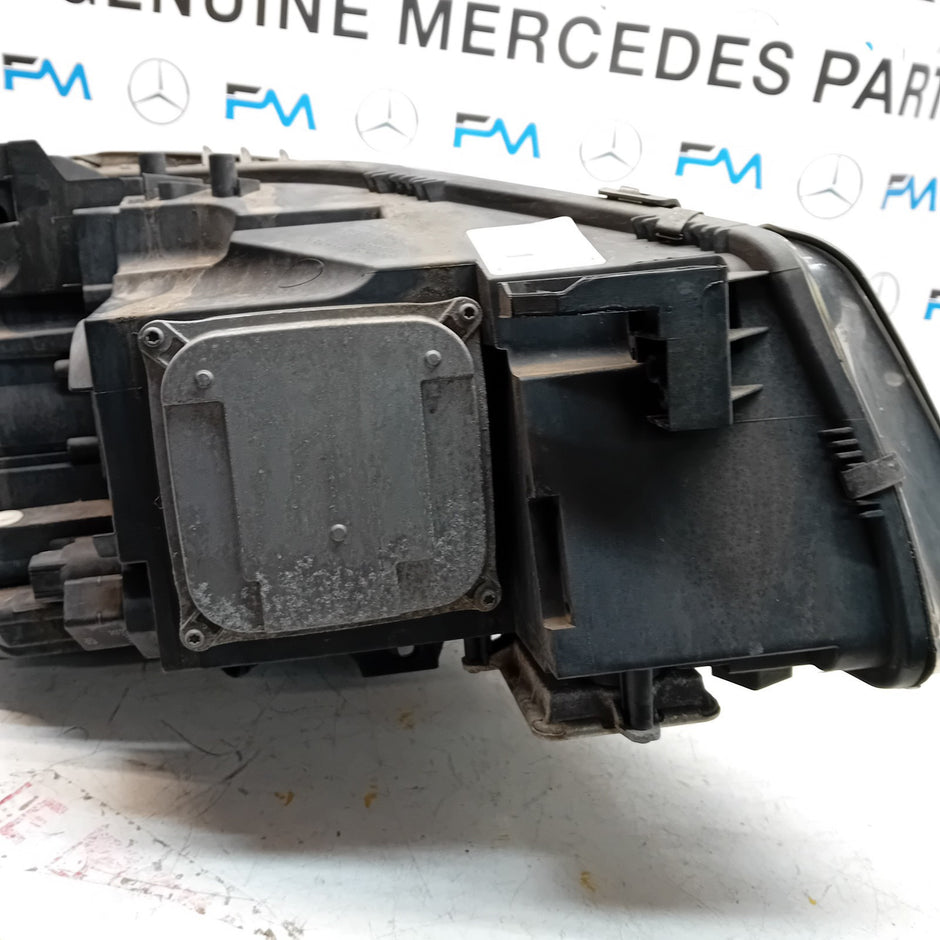 MERCEDES CLA-CLASS HEADLIGHT PASSENGER NS  LEFT A1179065300 2015 BI-XENON FMH178