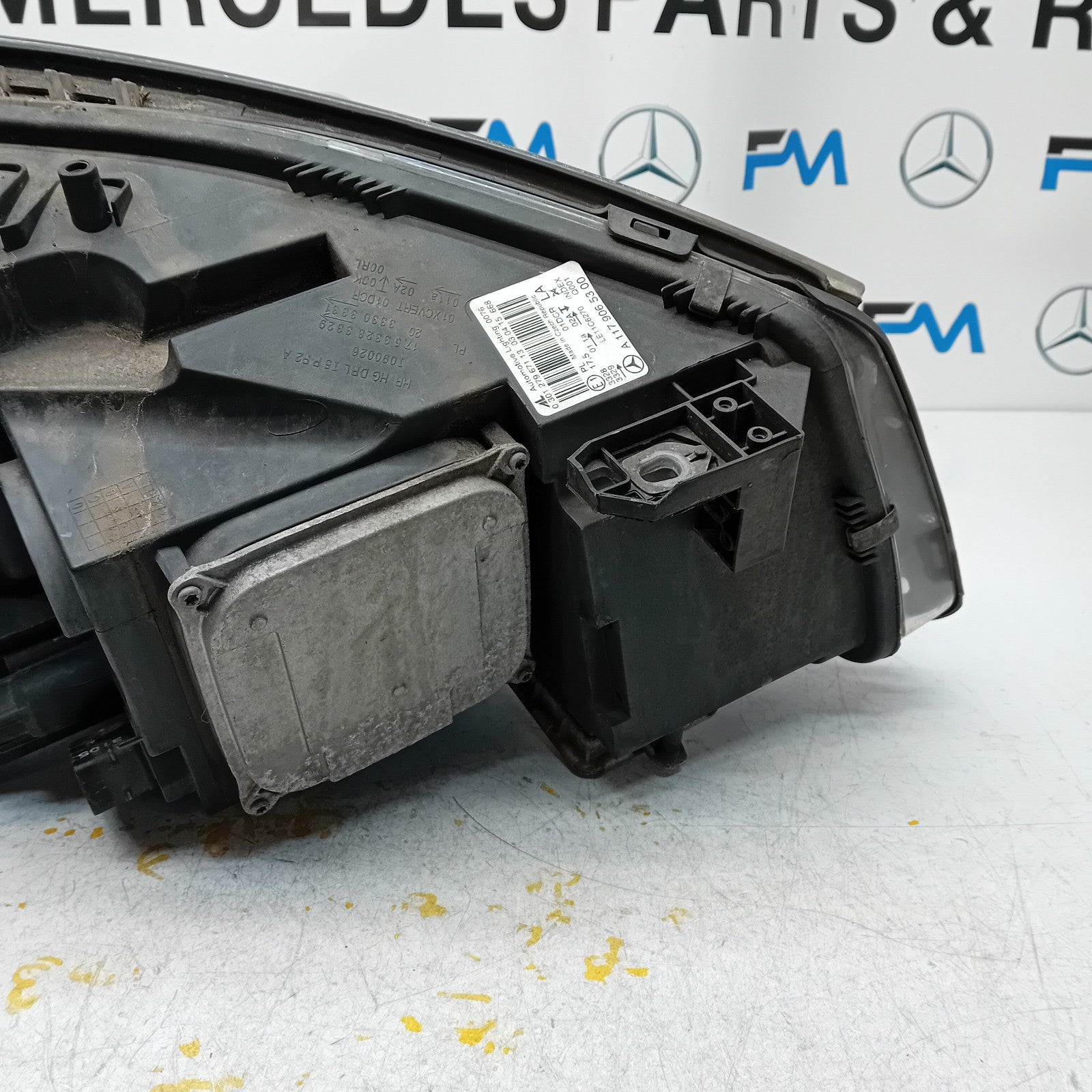 MERCEDES CLA-CLASS HEADLIGHT PASSENGER NS  LEFT A1179065300 2015 BI-XENON FMH178