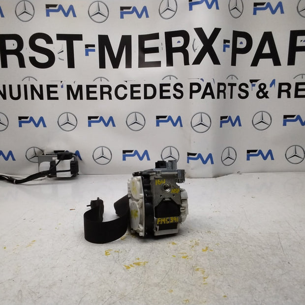 MERCEDES M CLASS SEAT BELT FRONT LEFT PASSENGER SIDE W164 A2518603186 FMS391 NSF