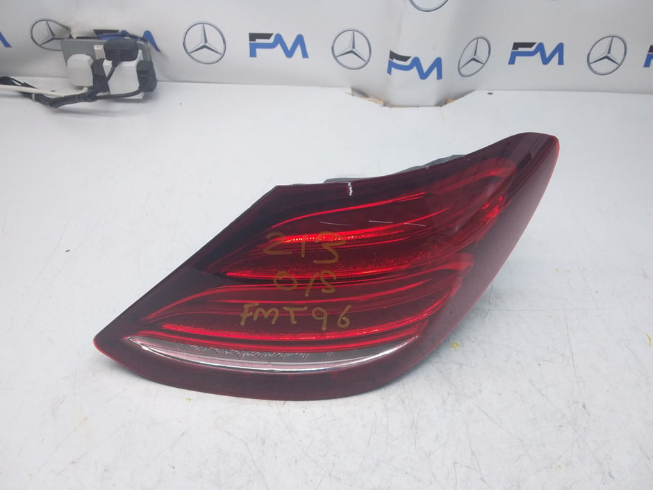 MERCEDES E-CLASS W213 DRIVER SIDE OS REAR TAIL LIGHT FMT96