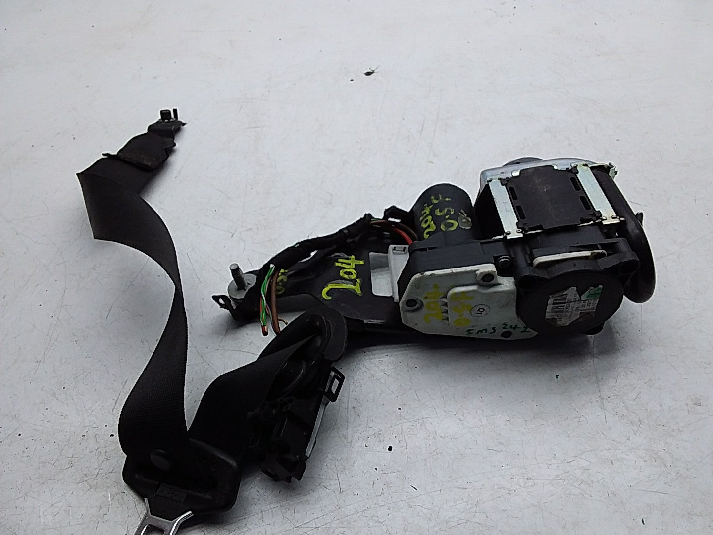 MERCEDES C-CLASS W204 SEAT BELT FRONT RIGHT DRIVER SIDE A2048601885 FMS242 OSF