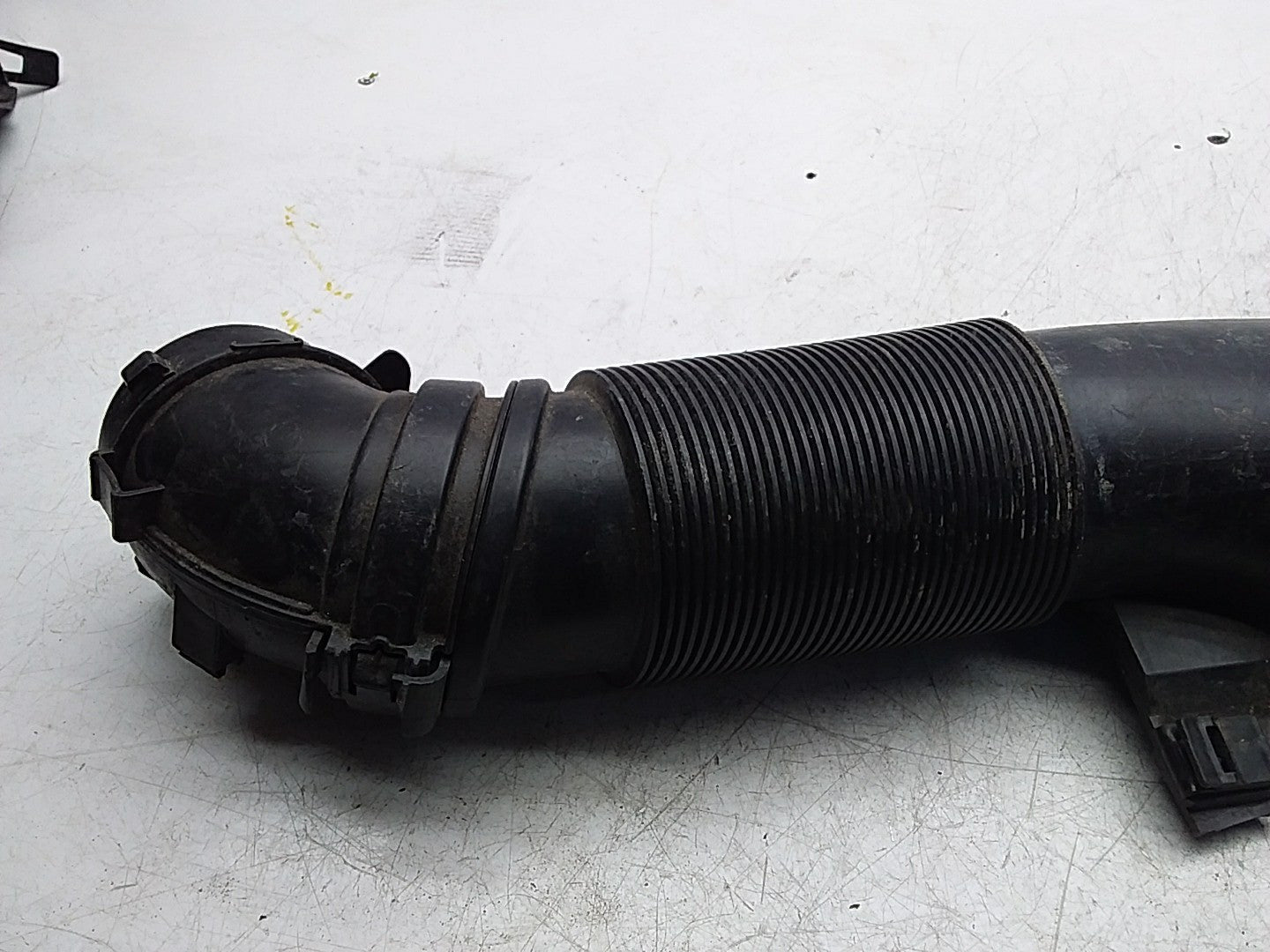 MERCEDES BENZ GLC W253 AIR INTAKE TUBE A6510900400 FMI53