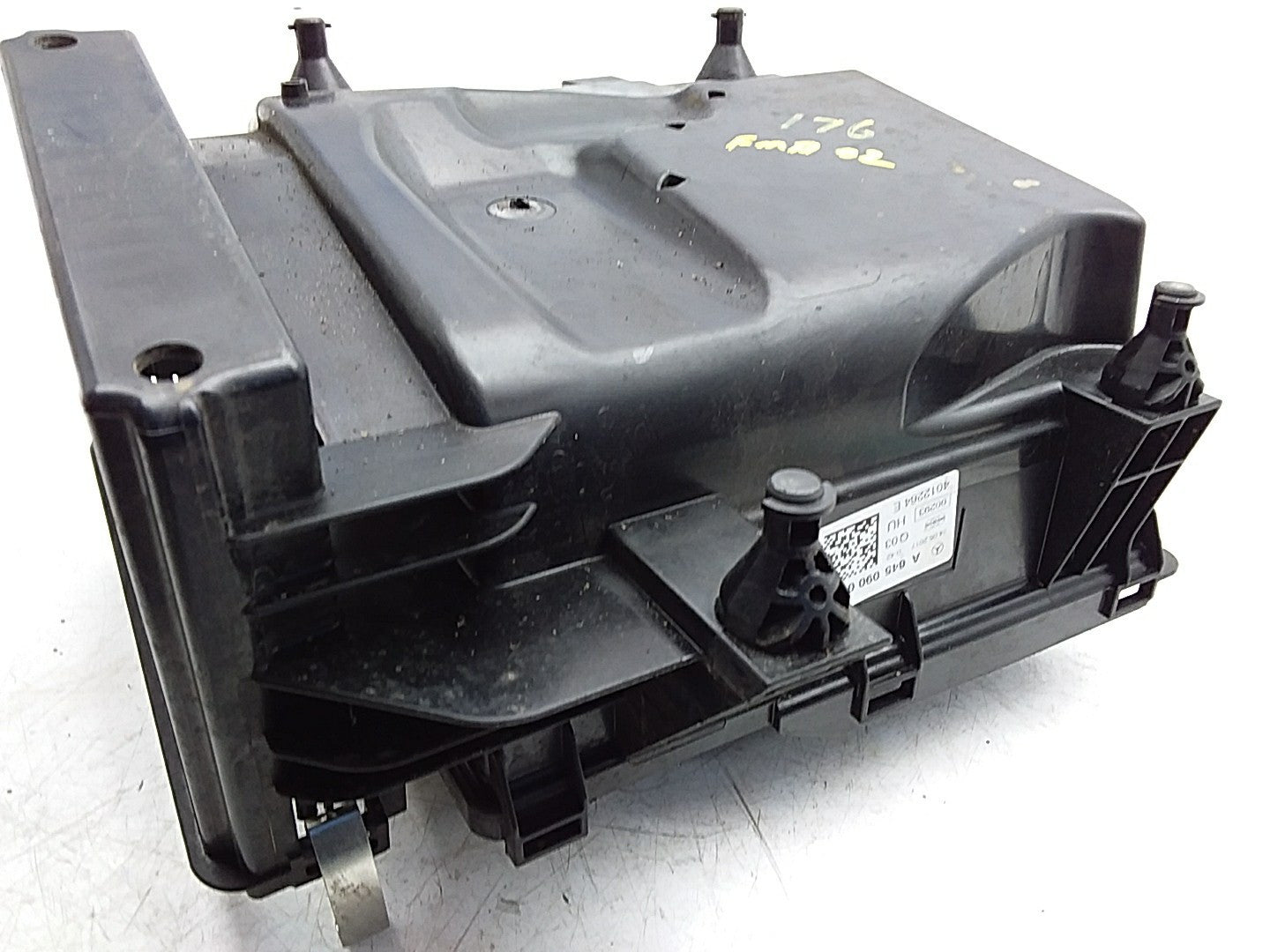 MERCEDES GLA CLASS X156 2013-2020 AIR FILTER BOX   A6450900001 FMA02