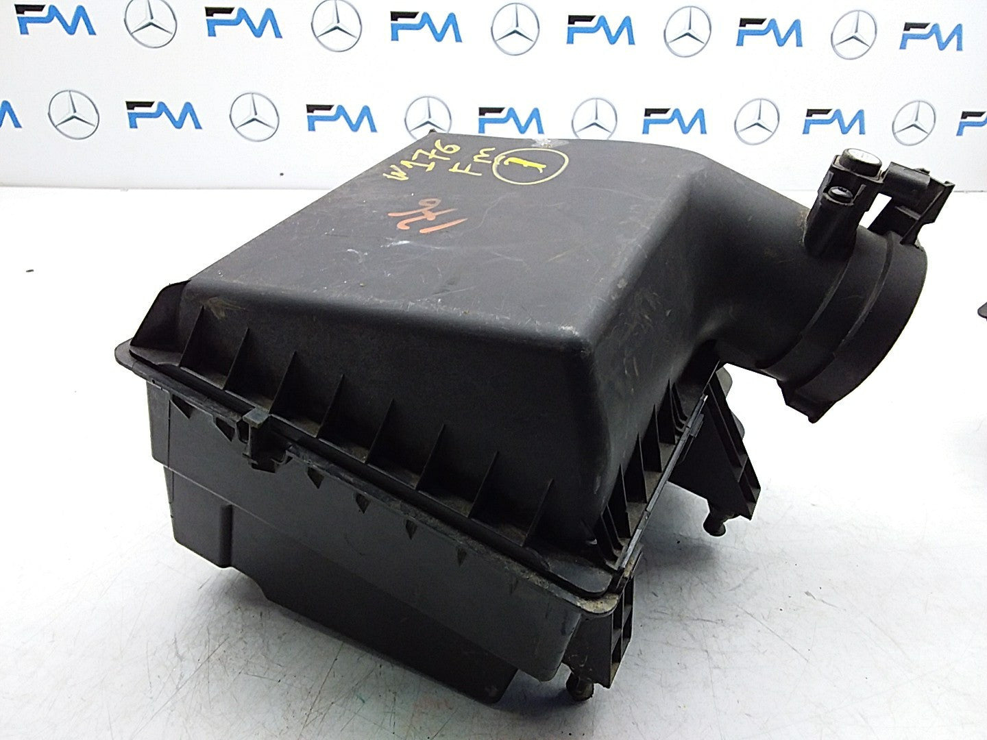 MERCEDES GLA CLASS X156 2013-2020 AIR FILTER BOX  SENSOR 2.1 D A6450900001 FMA01