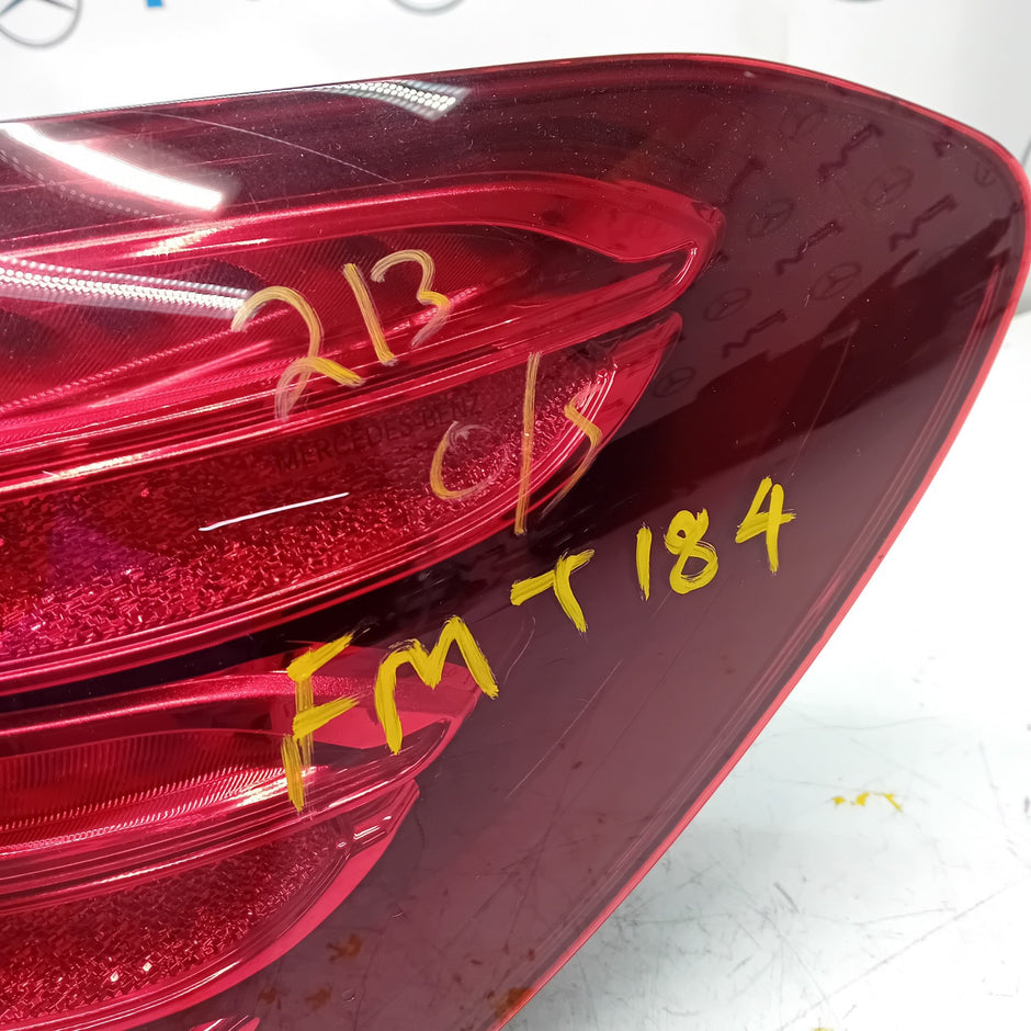 MERCEDES E-CLASS W213 DRIVER SIDE OS REAR TAIL LIGHT FMT184 2023 A2139068000