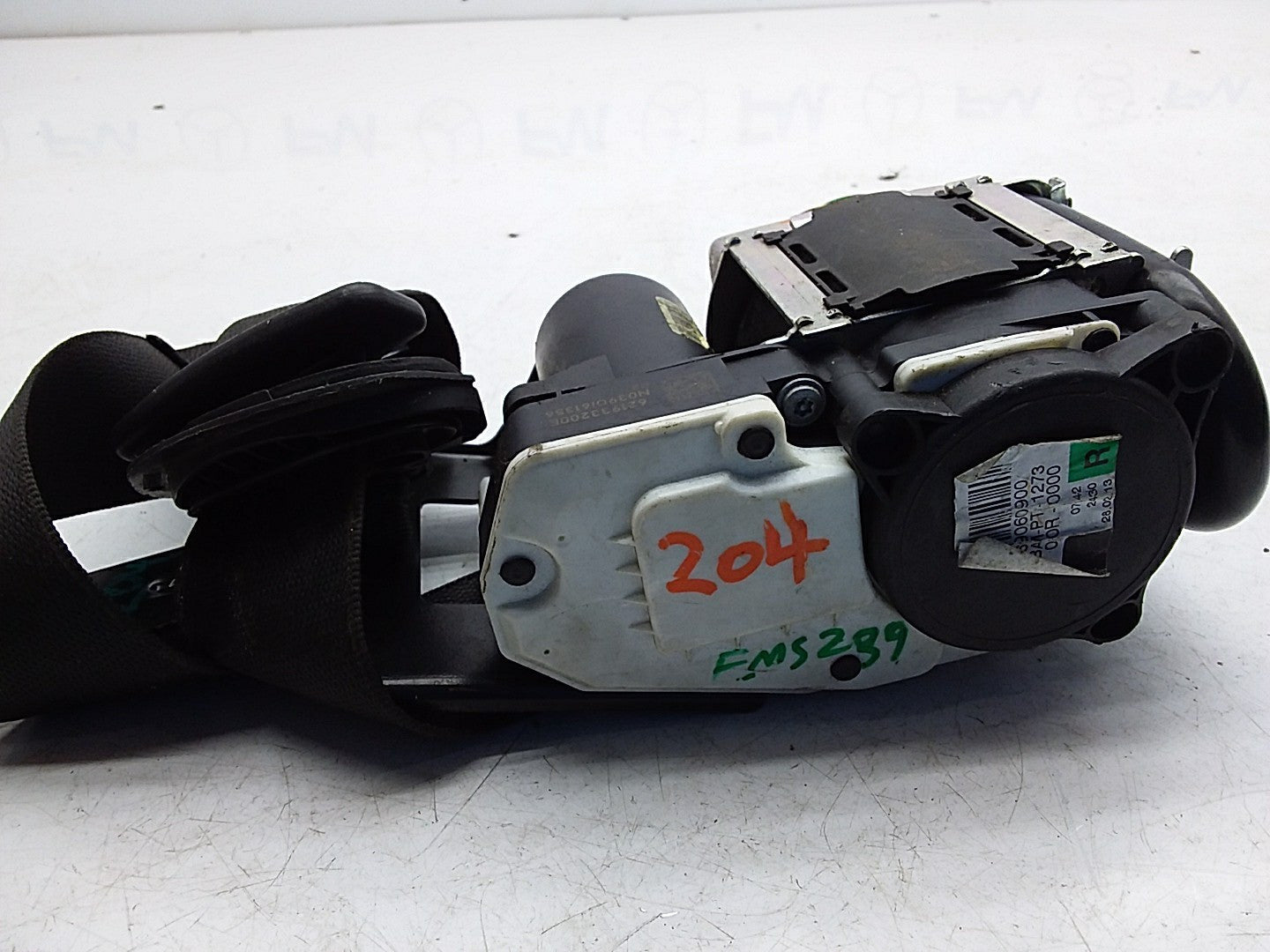 MERCEDES C-CLASS W204 SEAT BELT FRONT RIGHT DRIVER SIDE A2048604686 FMS239 OSF