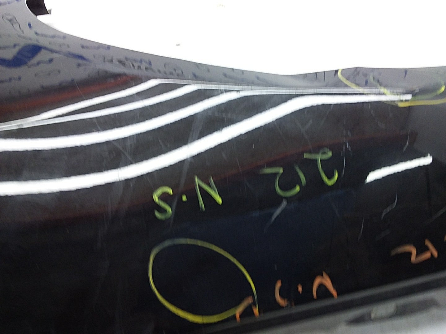 MERCEDES  E-CLASS W212 NS LEFT PASSENGER SIDE WINGS FMW27 A2128800124 (DAMAGED)