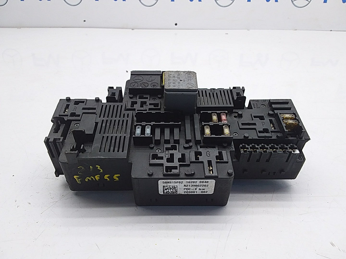 MERCEDES E CLASS FUSE RELAY BOX A2139062202 W213 2016 ONWARDS FMF55