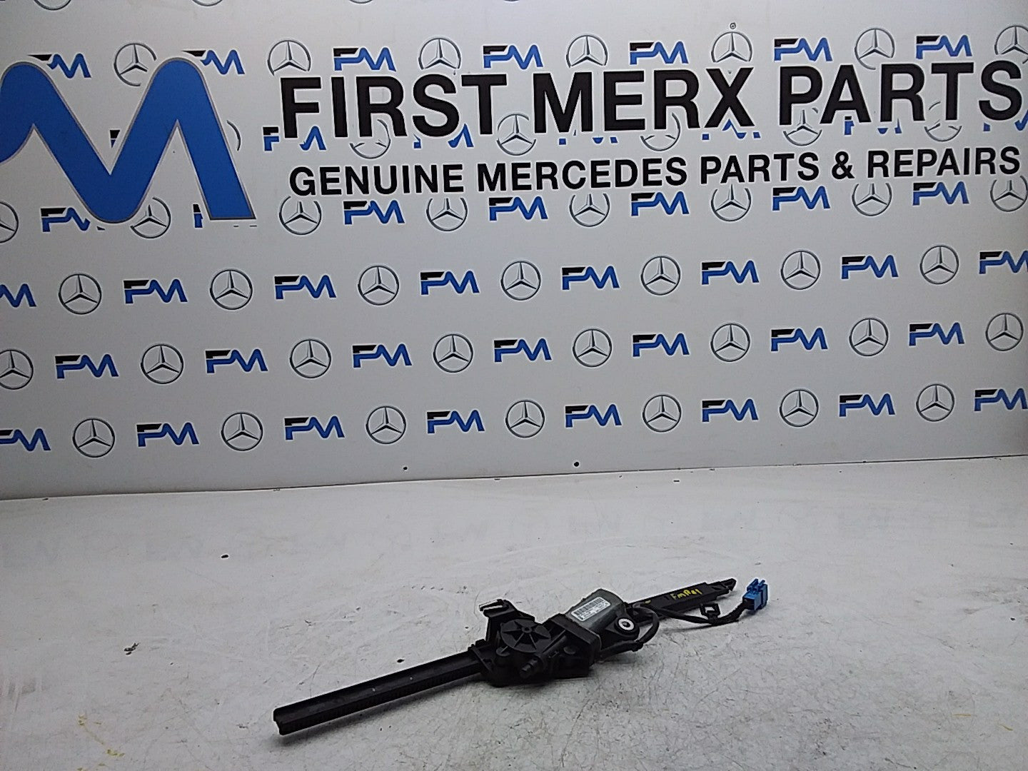 MERCEDES MERCEDES C-CLASS W205  SEAT BELT RETRACTOR 2058600282 FMR01