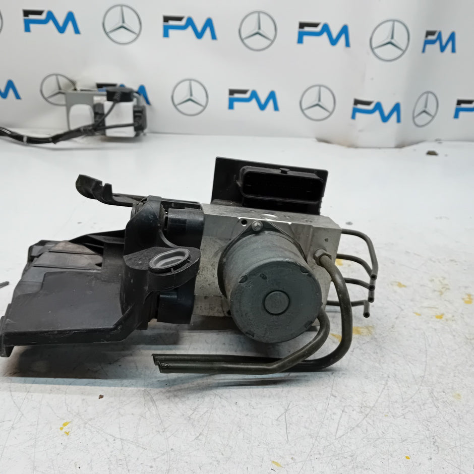 MERCEDES E-CLASS W212 ABS PUMP MODULE CONTROL UNIT A2124312912 FM00973