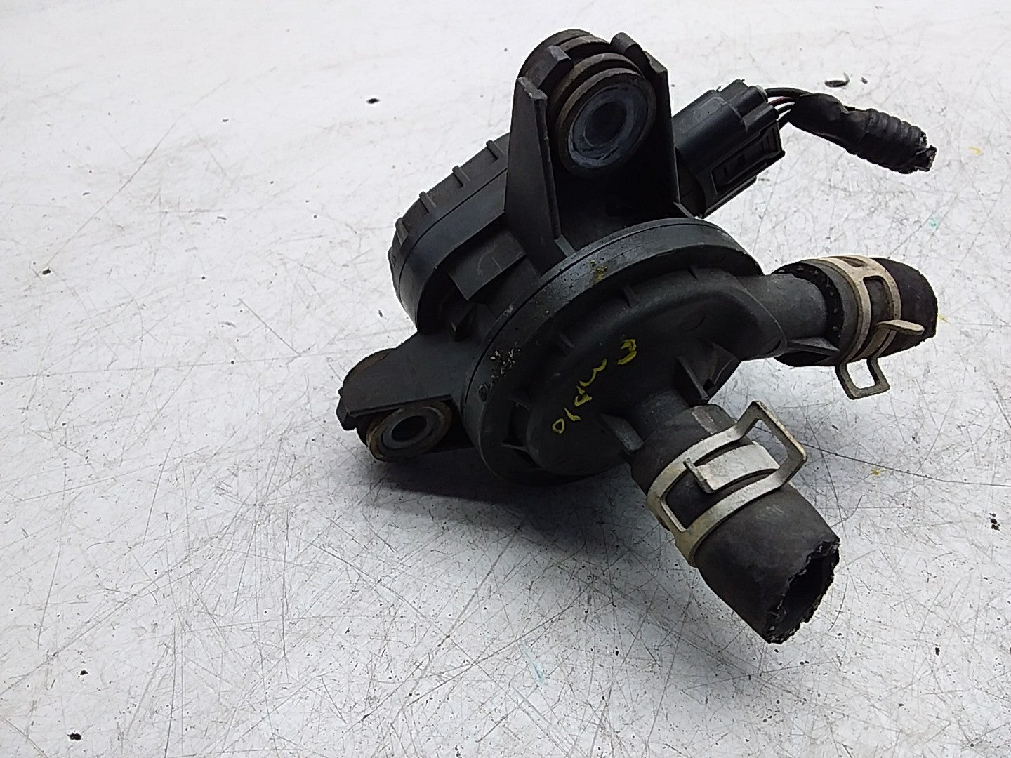 MITSUBISHI OUTLANDER INVERTER WATER PUMP 21141010420 FMP10
