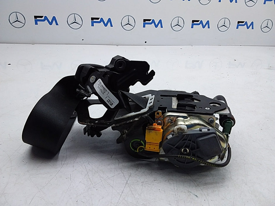 MERCEDES E-CLASS W238 SEAT BELT FRONT LEFT PASSENGER SIDE A2388602800 FMS258 NSF