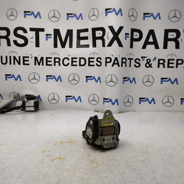 MERCEDES E CLASS SEAT BELT REAR RIGHT AND LEFT A2078602185 C207 FMS456 NSR OSR