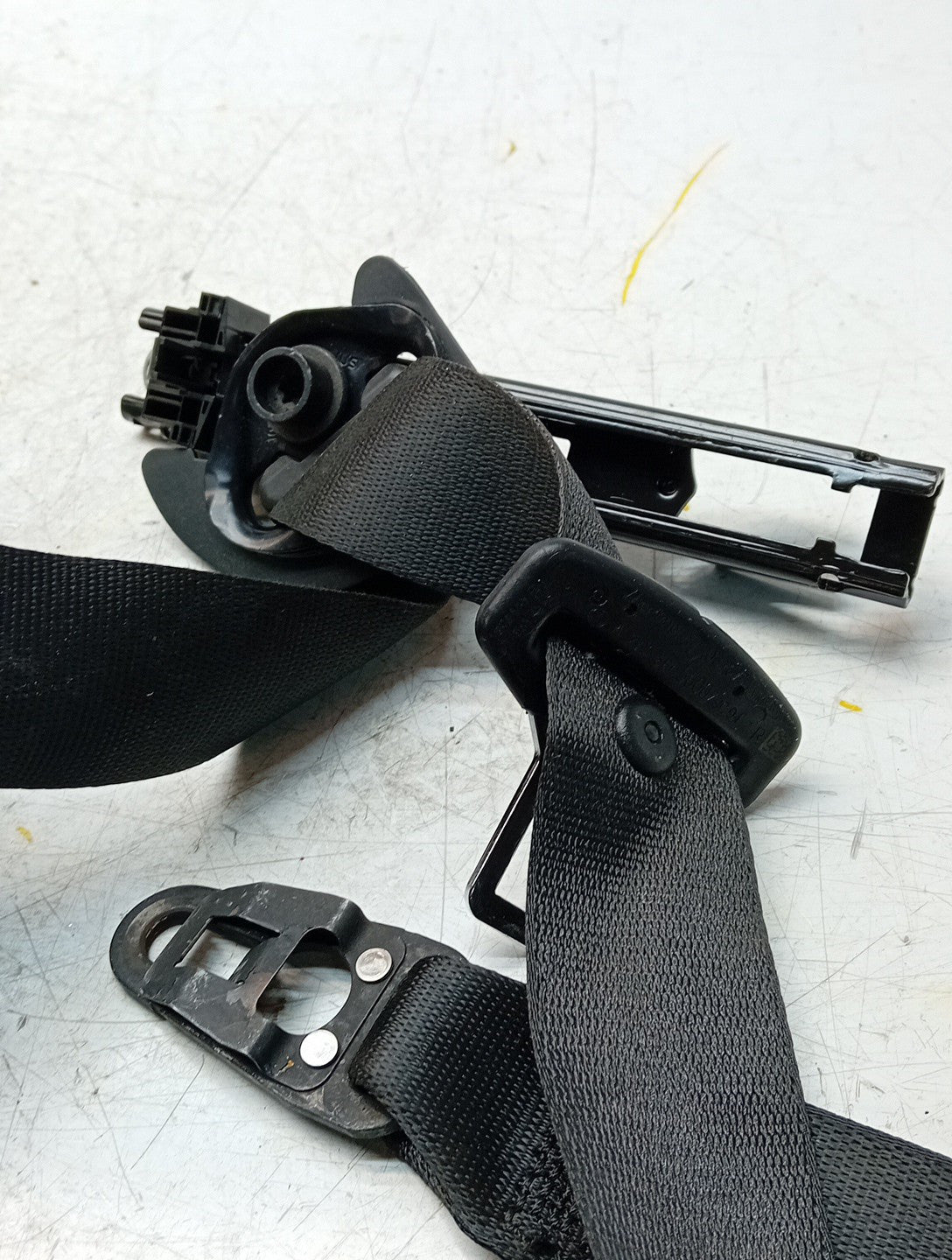 MERCEDES E220 SEAT BELT A2138605600 FRONT RIGHT DSL AUTO W213 ESTATE FMS94 OSF