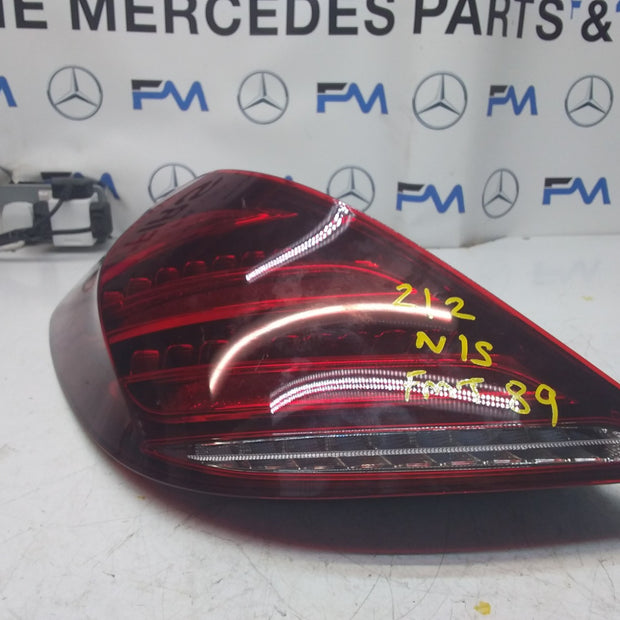 MERCEDES E-CLASS W212 REAR PASSENGER N/S TAIL LIGHT FMT89