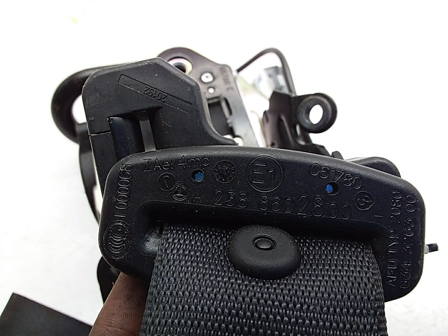 MERCEDES E-CLASS W238 SEAT BELT FRONT LEFT PASSENGER SIDE A2388602800 FMS255 NSF