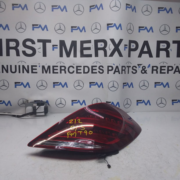 MERCEDES E-CLASS W212 REAR DRIVER O/S TAIL LIGHT FMT90
