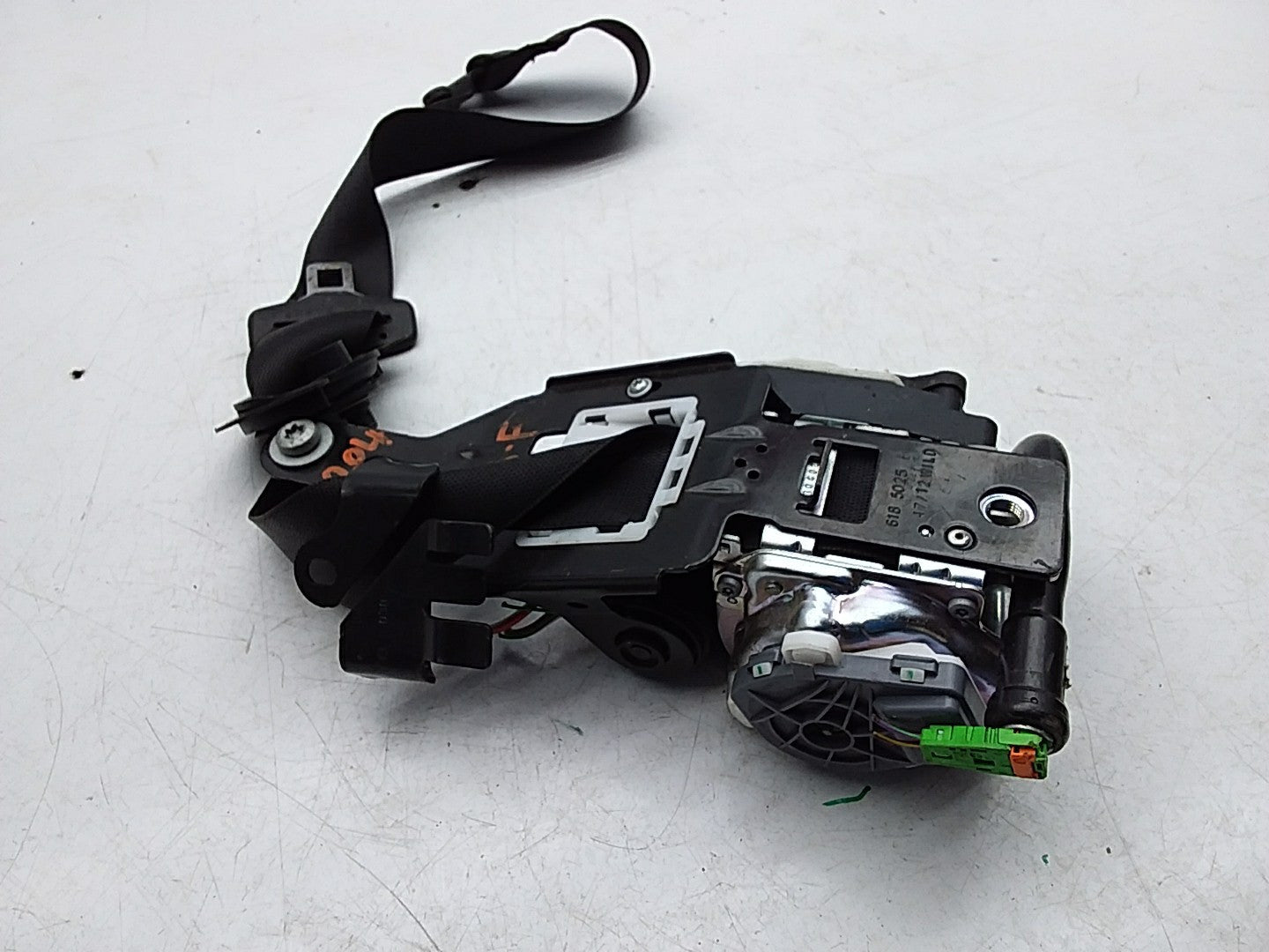 MERCEDES C-CLASS W204 SEAT BELT FRONT RIGHT DRIVER SIDE A2048604686 FMS241 OSF
