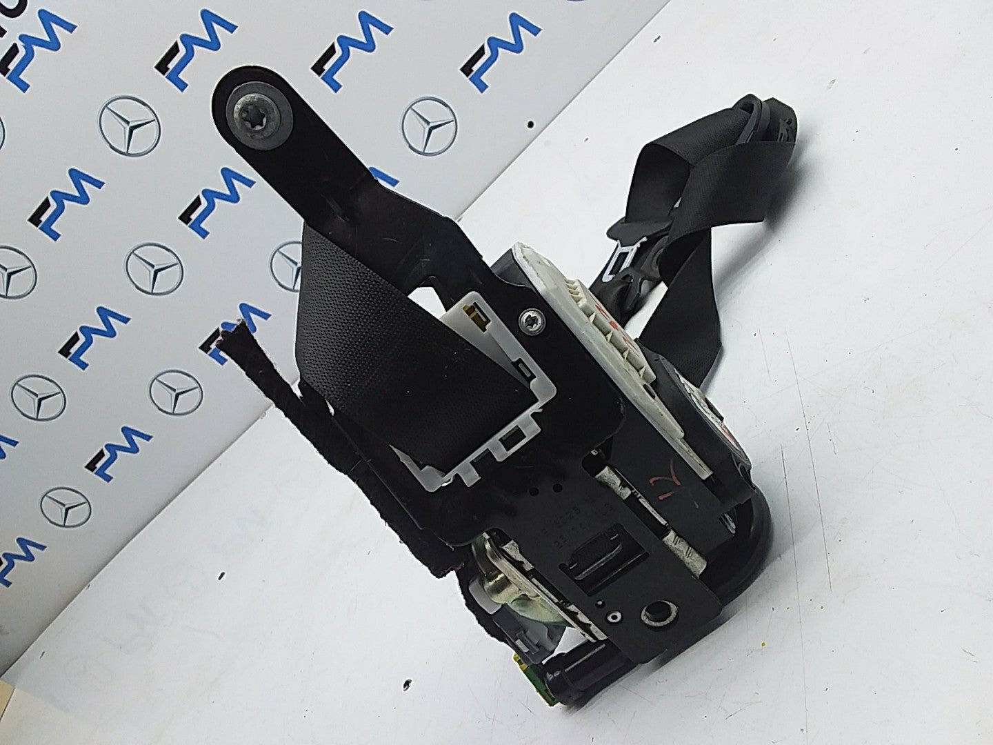 MERCEDES E CLASS W212 PASSENGER SIDE FRONT SEAT BELT NFS A2128600786  FMS14