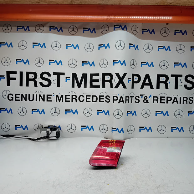 MERCEDES E-CLASS W212 DRIVER SIDE OS REAR TAIL LIGHT A2129060258 2012 FMT124