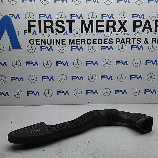 MERCEDES BENZ C-CLASS W205 AIR INTAKE TUBE A2640900400 FMI52