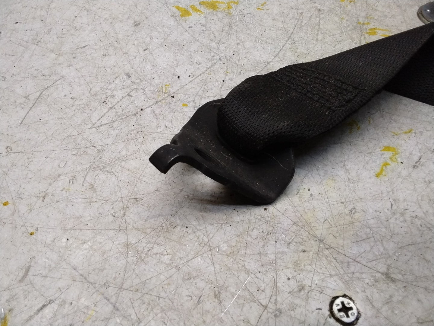MERCEDES GLE W292 COUPE DRIVERS SIDE REAR SEATBELT A2928600285 FMS390 OSR