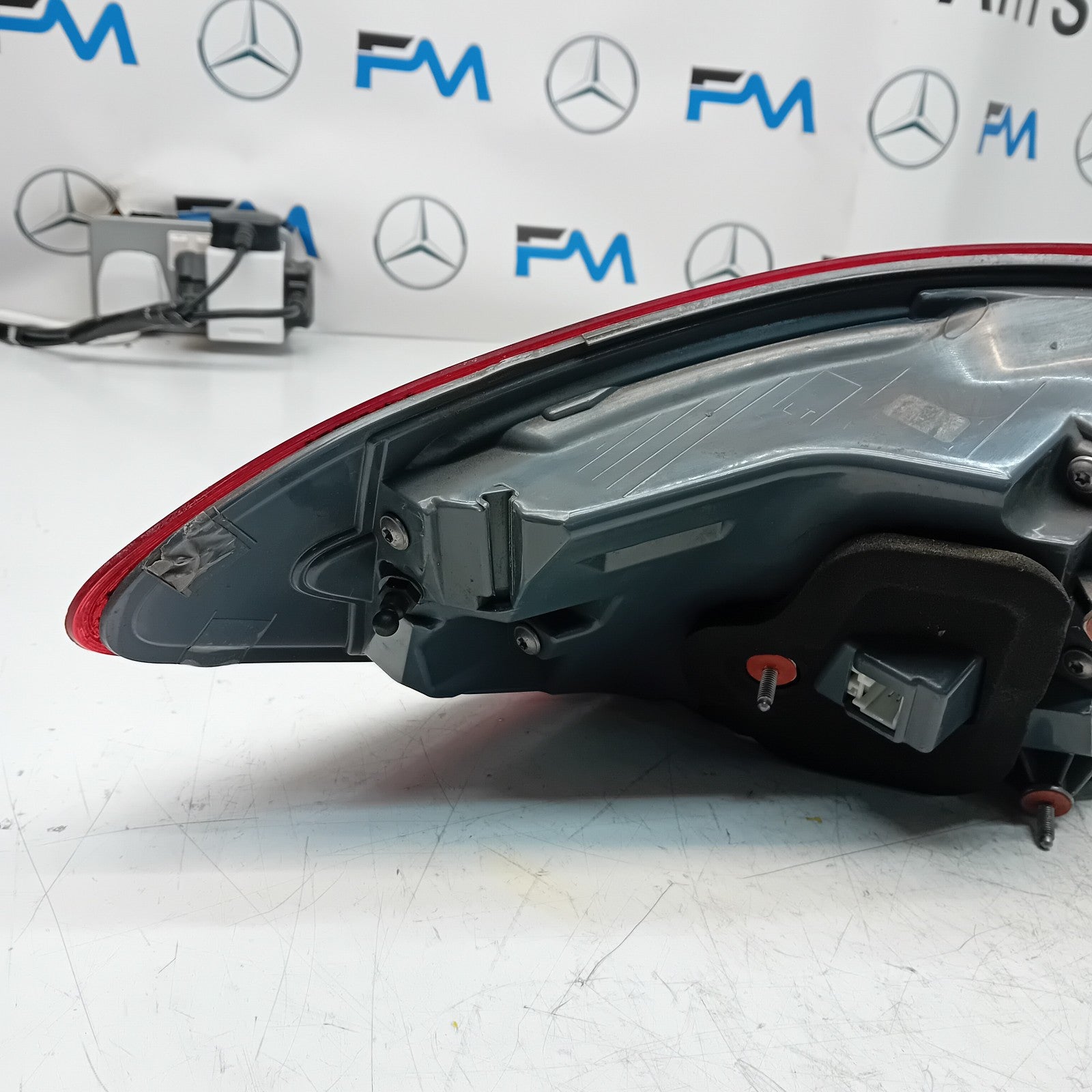 MERCEDES GLC W253 DRIVER SIDE OS REAR TAIL LIGHT 2016 Onwards FMT163