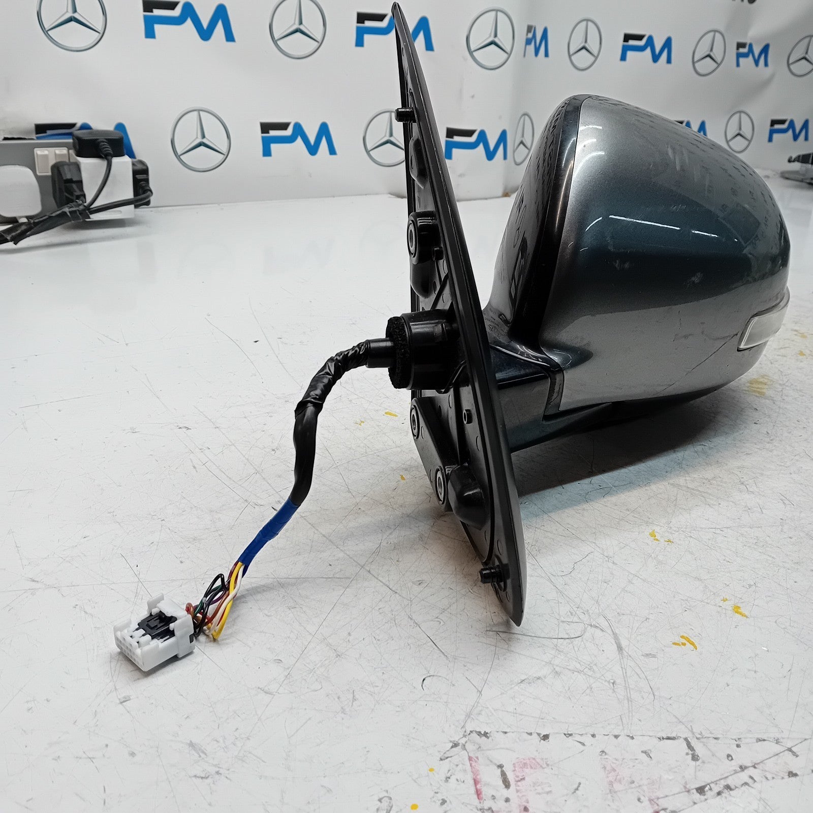 MITSUBISHI OUTLANDER MK3 PASSENGER SIDE WING MIRROR  POWER FOLD FM001074