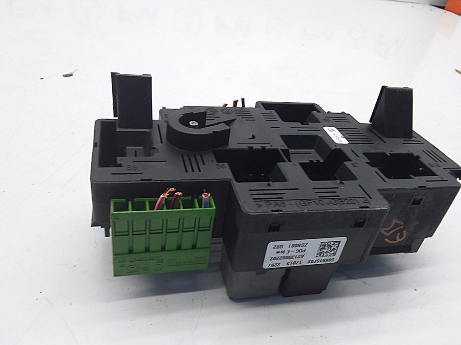 MERCEDES E CLASS FUSE RELAY BOX A2139062202 W213 2016 ONWARDS FMF50