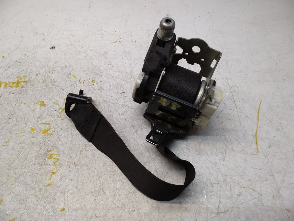 MERCEDES CLS CLASS SEAT BELT REAR RIGHT COUPE  A2188600285 FMS378 OSR