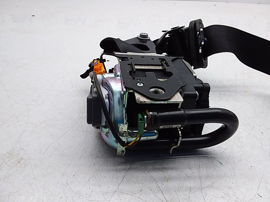 MERCEDES E-CLASS W238 SEAT BELT FRONT LEFT PASSENGER SIDE A2388602800 FMS265 NSF