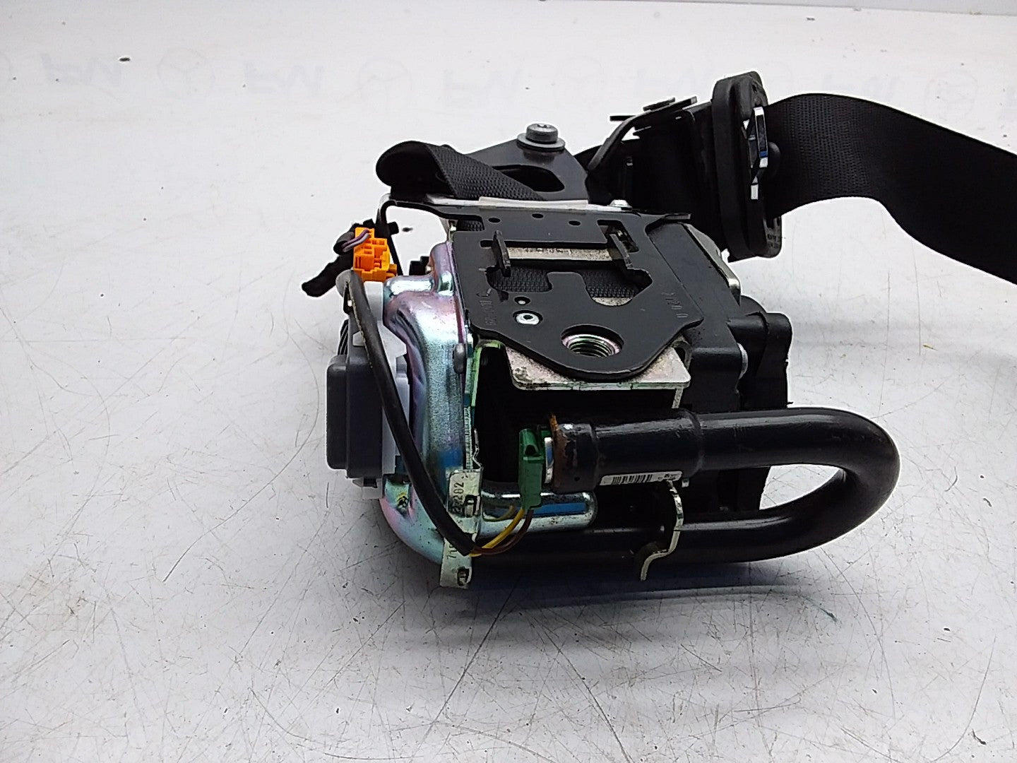 MERCEDES E-CLASS W238 SEAT BELT FRONT LEFT PASSENGER SIDE A2388602800 FMS265 NSF