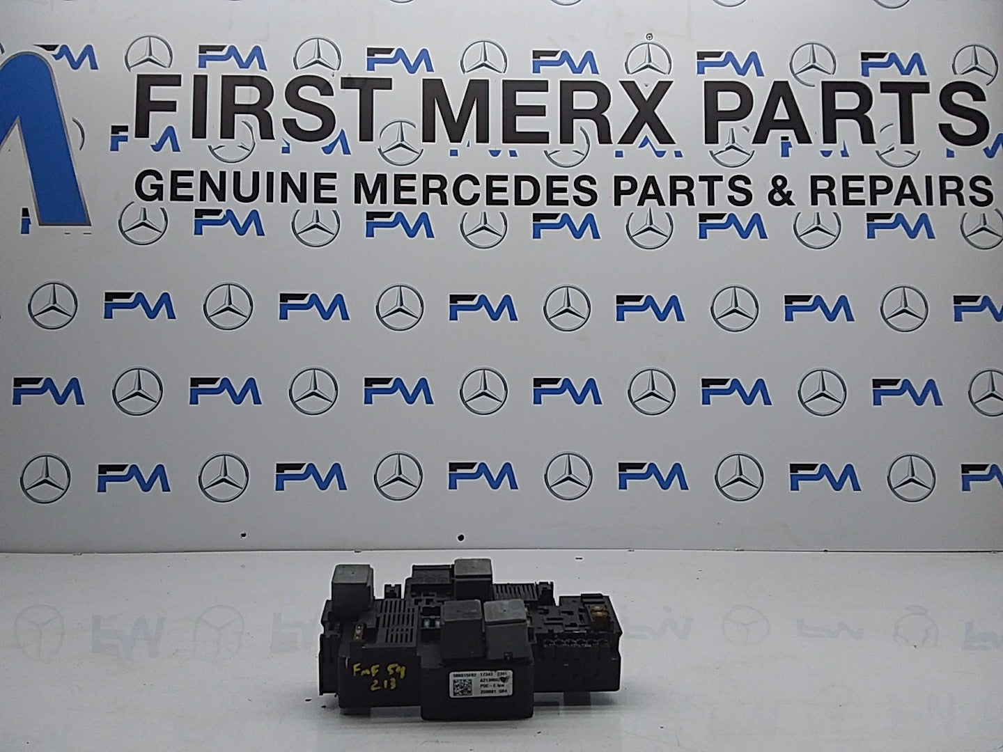 MERCEDES E CLASS FUSE RELAY BOX A2139062202 W213 2016 ONWARDS FMF54