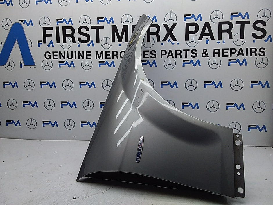 MERCEDES  E-CLASS W212 OS RIGHT DRIVER SIDE WINGS FMW21 2009 ONWARDS 