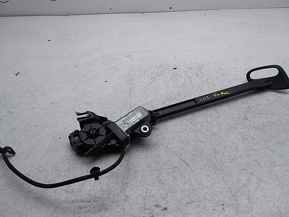 MERCEDES MERCEDES C-CLASS W205  SEAT BELT RETRACTOR 2058600282 FMR02