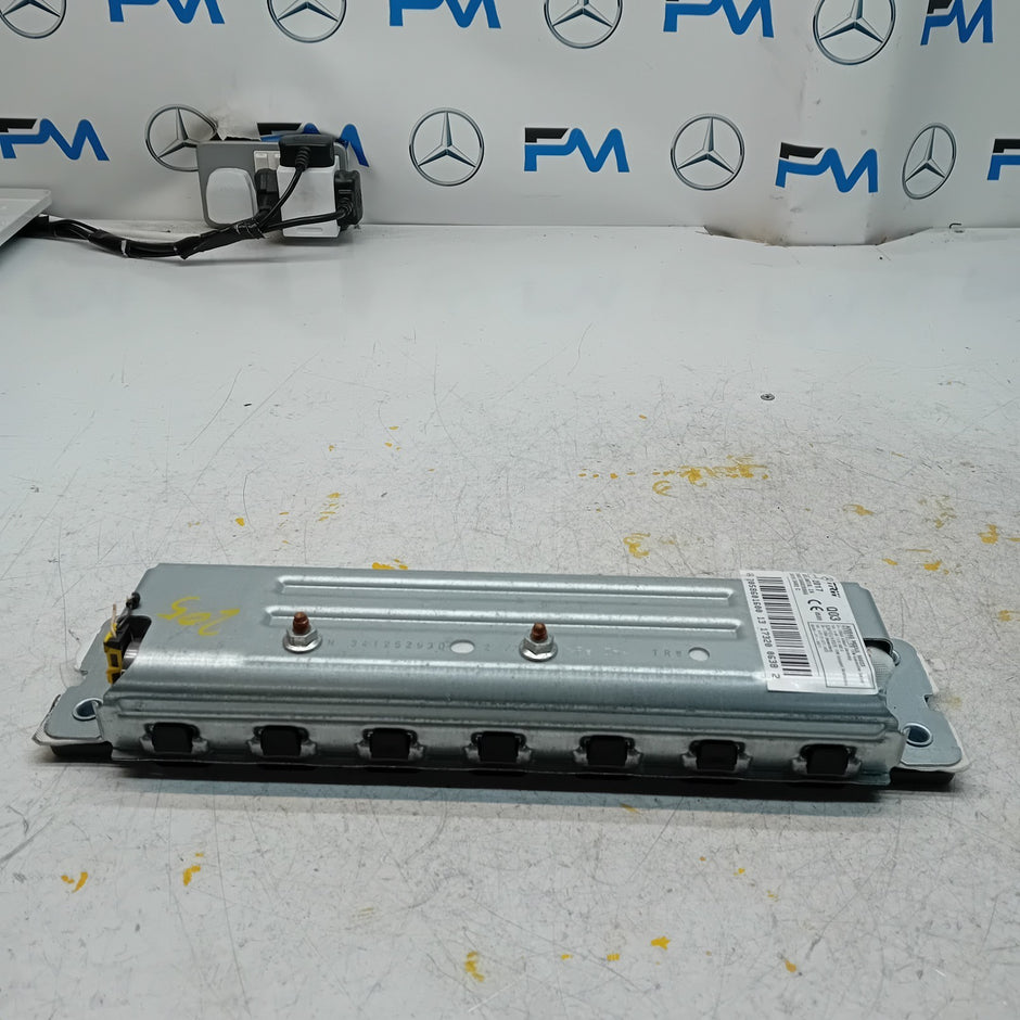 MERCEDES BENZ C CLASS W205 OSF DRIVER SIDE KNEE AIRBAG A2058201600 2017 FM001004