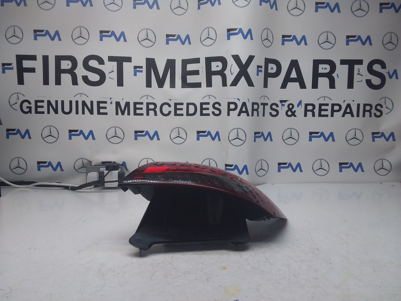 MERCEDES E-CLASS W213 DRIVER SIDE OS REAR TAIL LIGHT A2139065809 2021 FMT98