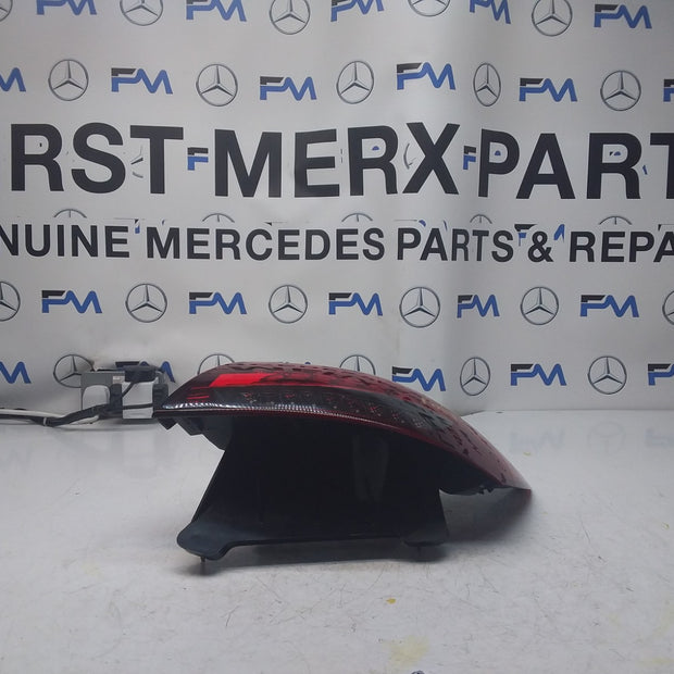 MERCEDES E-CLASS W213 DRIVER SIDE OS REAR TAIL LIGHT A2139065809 2021 FMT98
