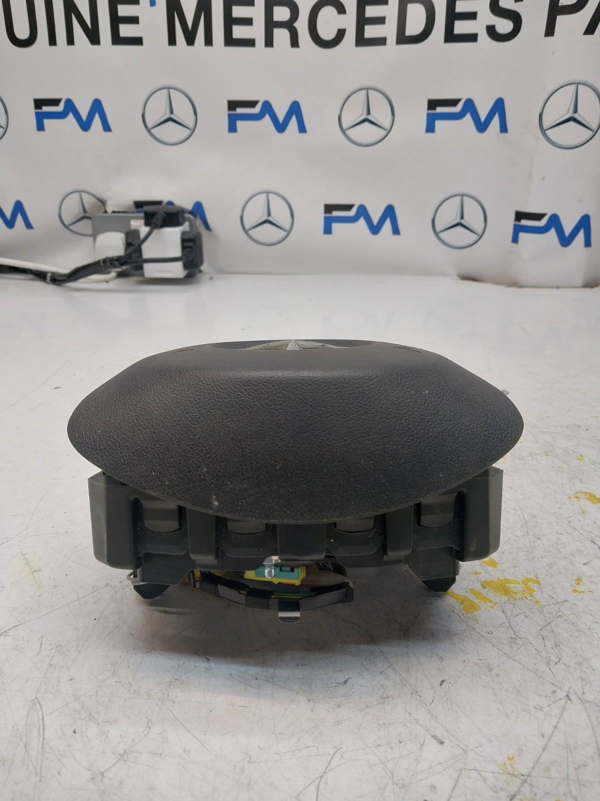 MERCEDES C-CLASS W205 STEERING WHEEL AIRBAG 308998699162-AD FM00702