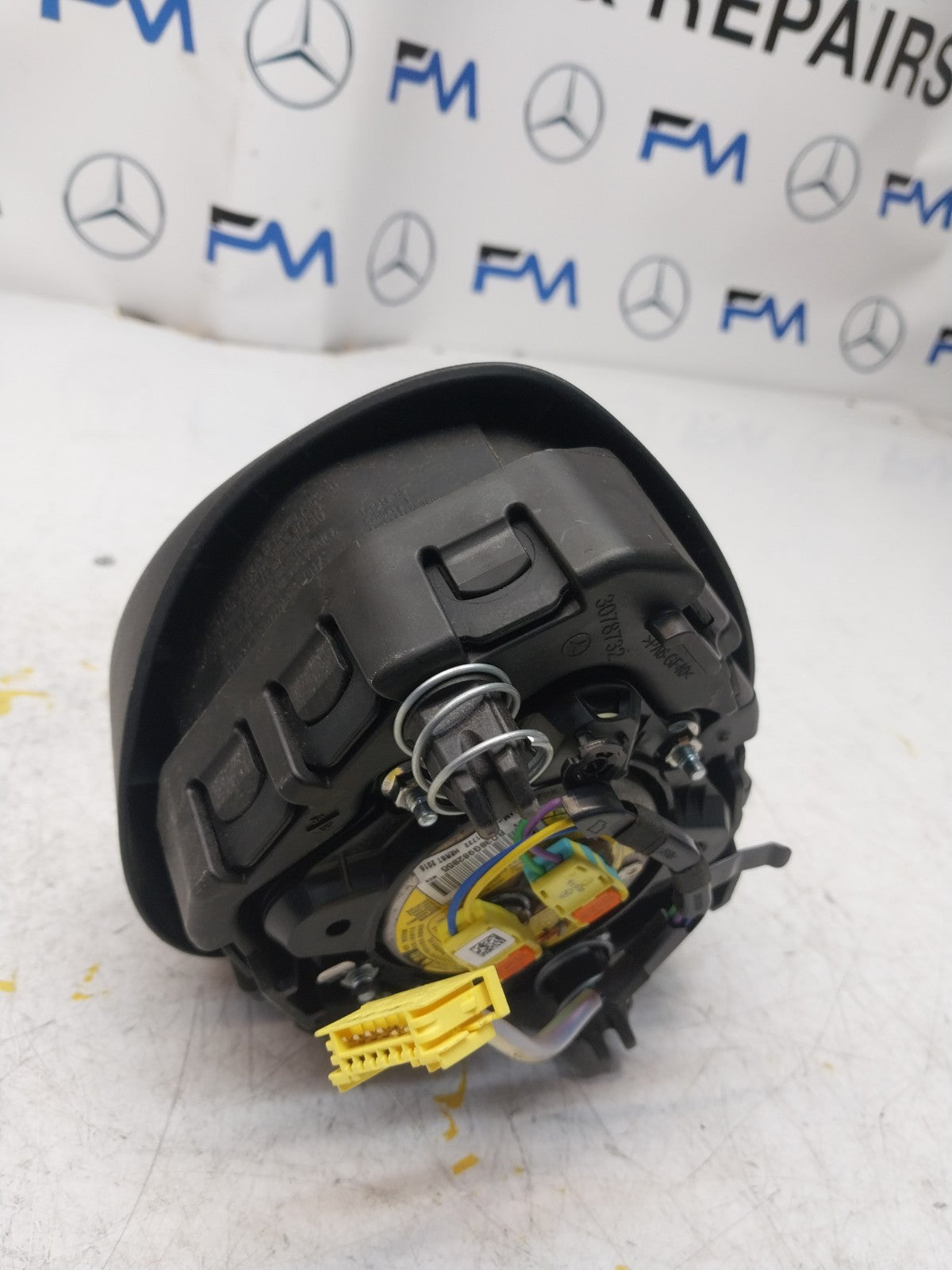 MERCEDES C-CLASS W205 STEERING WHEEL AIRBAG 308998699162-AD FM00702