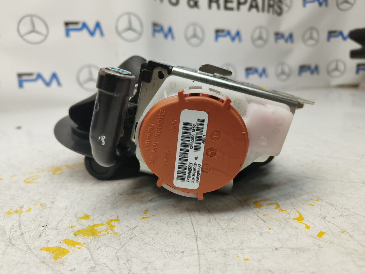 MERCEDES A CLASS FRONT LEFT SEAT BELT WITH PRETENSIONER A1778600800 FMS35 NSF