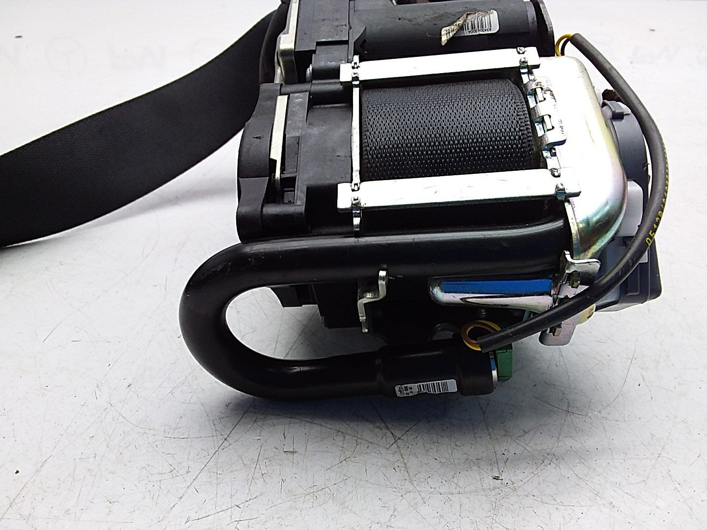 MERCEDES E-CLASS W238 SEAT BELT FRONT LEFT PASSENGER SIDE A2388602800 FMS261 NSF