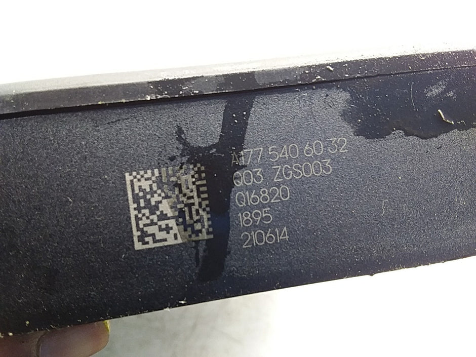 Mercedes A-CLASS  W177 Fuse Relay Junction Box A1775406032 FMF146