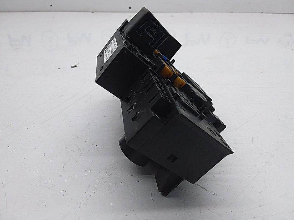 MERCEDES BENZ S-CLASS W222 2014 -2021 FUSE RELAY BOX A2229063202  FMF53
