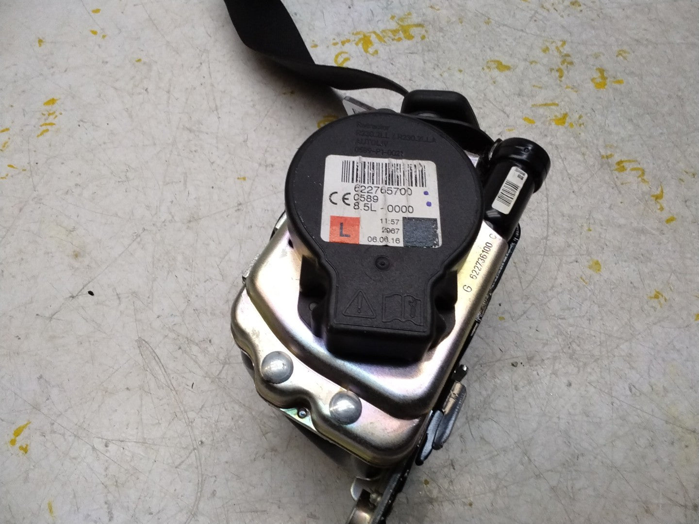 MERCEDES C-CLASS W205 SEAT BELT FRONT PASSENGER LEFT SIDE A2058600185 FMS348 NSF