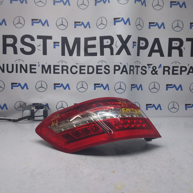MERCEDES E-CLASS W212 REAR PASSENGER N/S TAIL LIGHT A2129060558 2012 FMT82