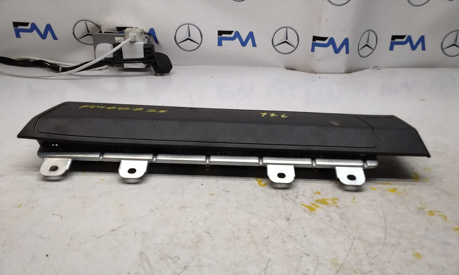 MERCEDES BENZ A-CLASS W176 O/S/F DRIVER SIDE KNEE AIRBAG FM00755