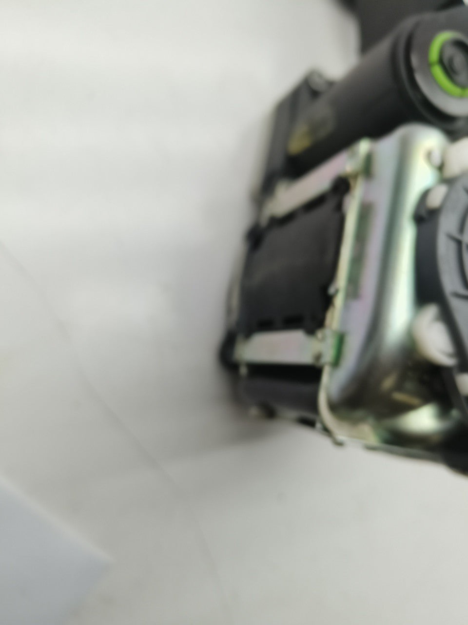MERCEDES E CLASS W212  SEAT BELT FRONT LEFT PASSENGER SIDE A2128600786 FMS20 NSF
